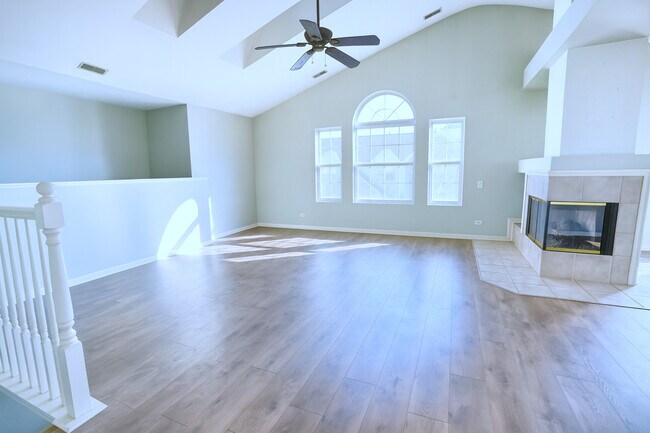 Foto del edificio - 2866 Stonewater Dr