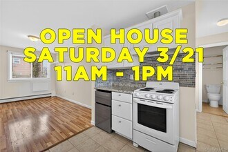 Building Photo - 2420 Bennett Ave