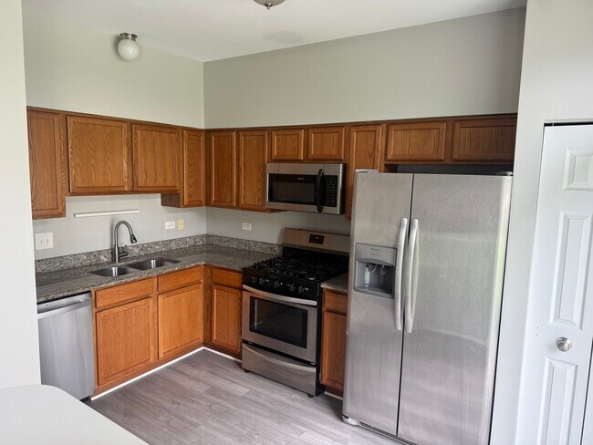 Building Photo - 1108 Grand Lake Ct