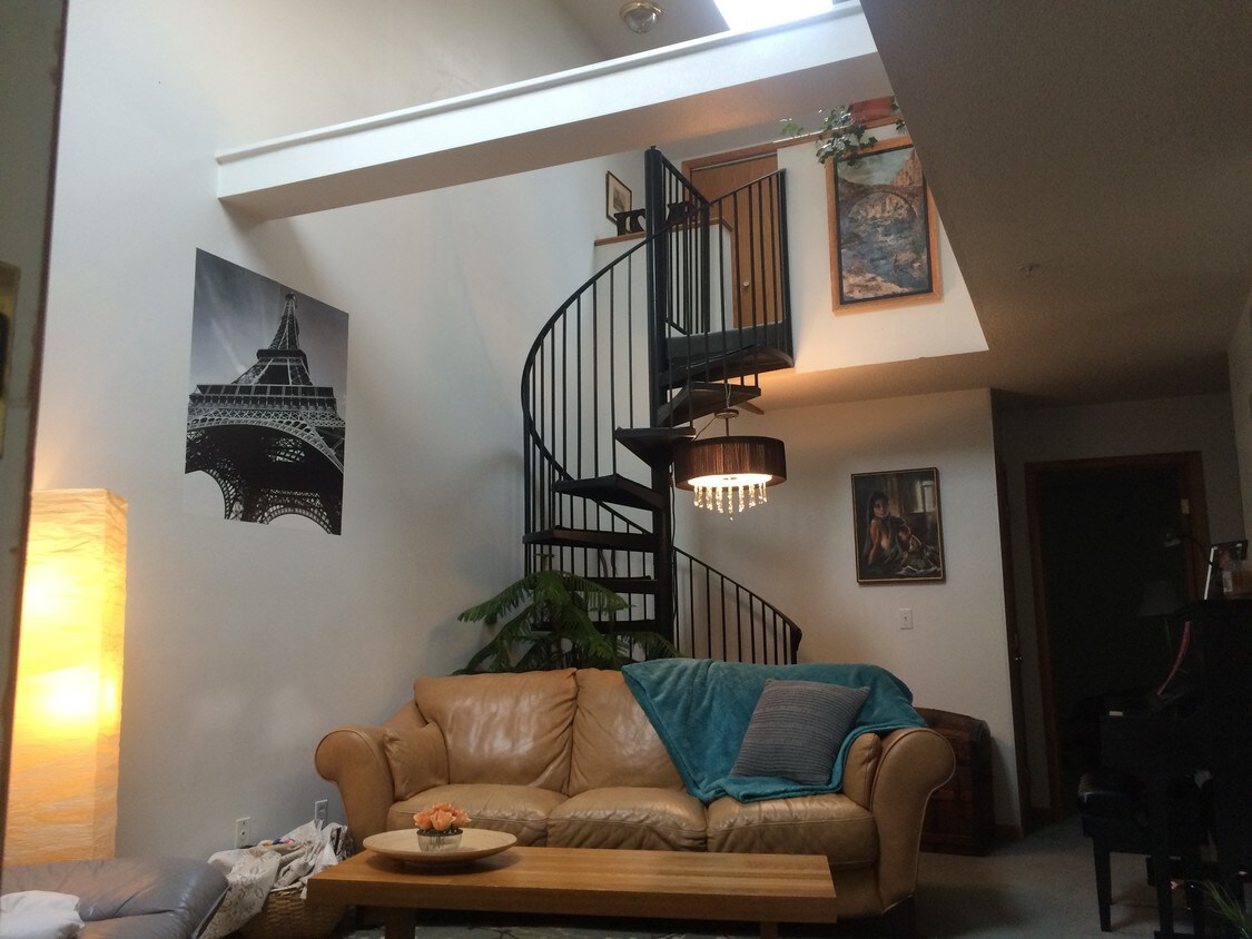 Sala de estar - 804 Cross Park Ave