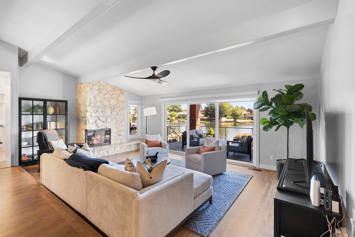 Foto principal - 21426 NE Blue Lake Rd