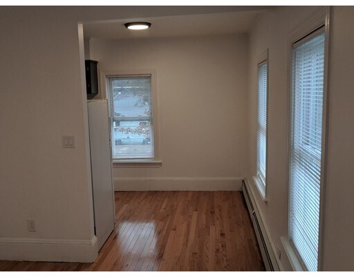 Building Photo - 111 Highland St