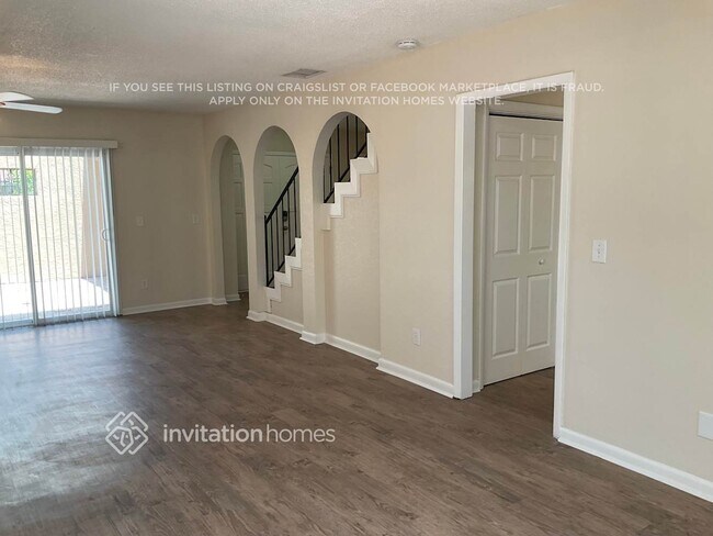 Foto del edificio - 7438 Oakvista Cir