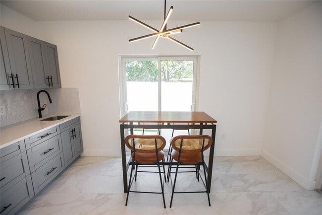 Foto del edificio - 1112 NE 17th Terrace