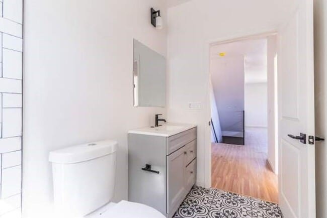 Building Photo - 4BR 3BA Modern Townhome in Prime NOHO