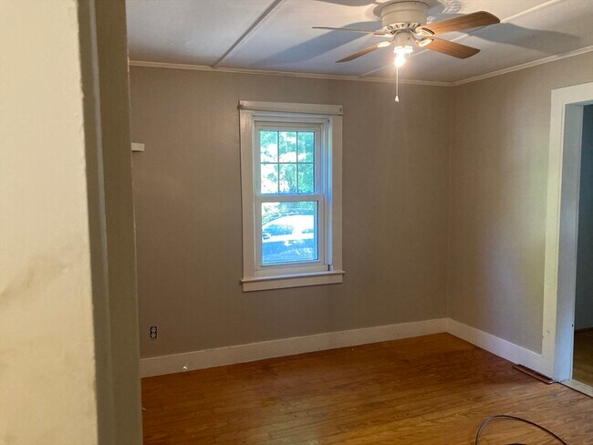 Building Photo - 2620 Cranberry Hwy