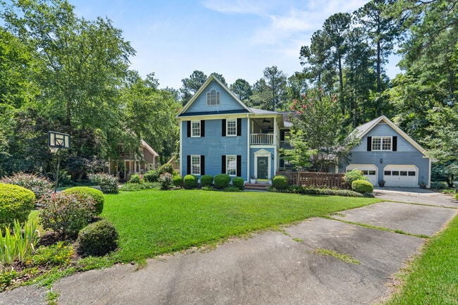Building Photo - 710 Woodcreek Ct