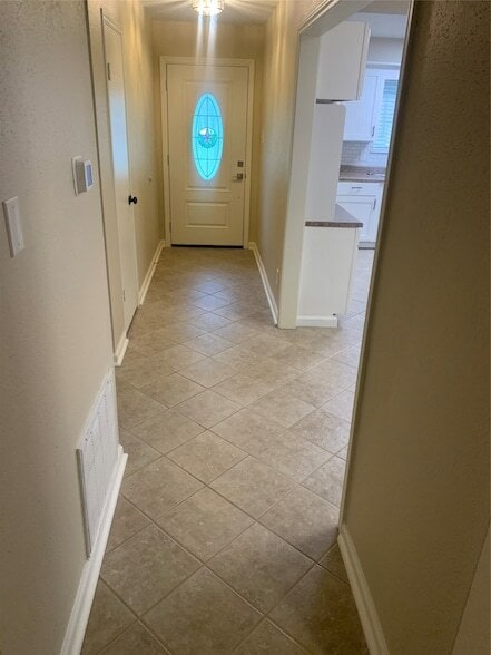 Building Photo - 3622 Dawnwood Dr