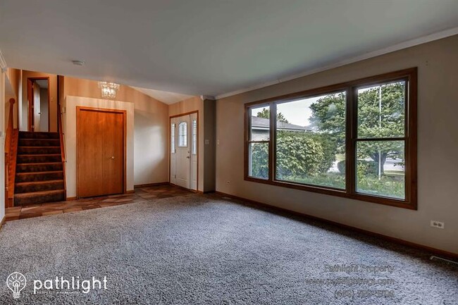 Building Photo - 4804 Lobelia Ct