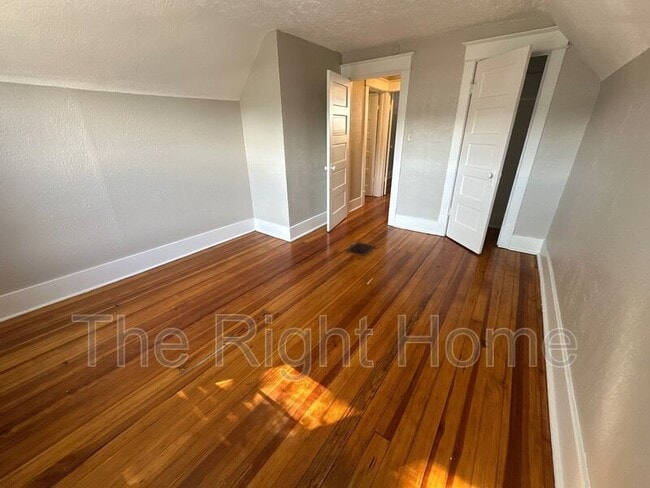 Foto del edificio - 3416 V St