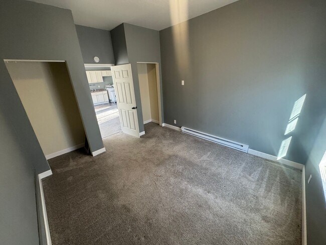 Foto del edificio - 825 Grant Pl