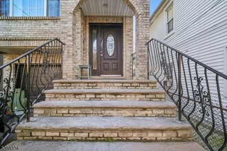 Building Photo - 232 Port Ave