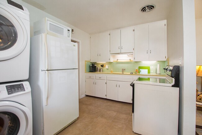 Foto del edificio - 111 NW 21st St