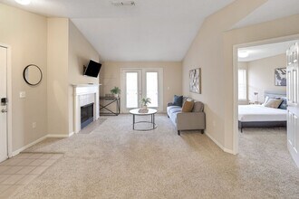 Building Photo - 3065 Shannon Oxmoor Rd