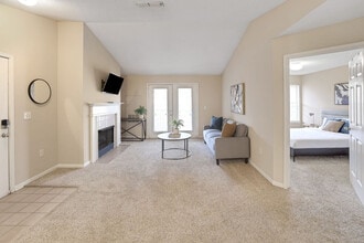 Building Photo - 3065 Shannon Oxmoor Rd