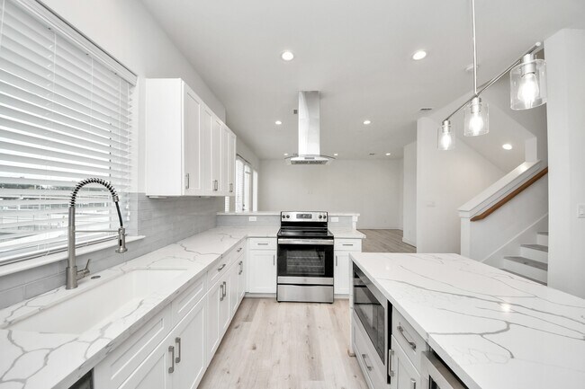 Foto del edificio - 2920 Nance St