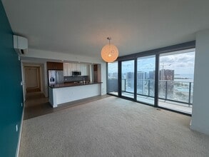 Building Photo - 600 Ala Moana Blvd