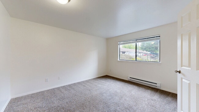 Interior Photo - Tualatin Heights