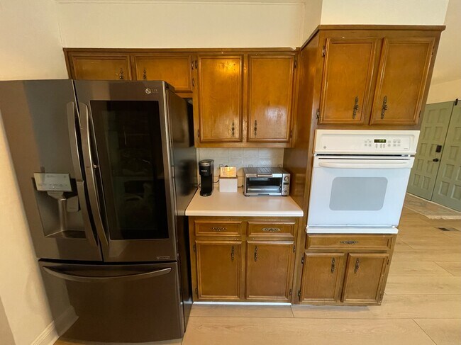 Foto del edificio - 3167 Mountain Creek Ln