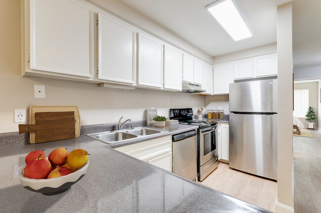 Building Photo - Hardy Apartments