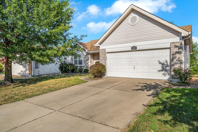 Building Photo - 1583 Briarchase Dr