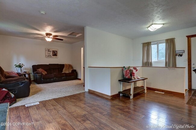 Building Photo - 20507 Steffes St