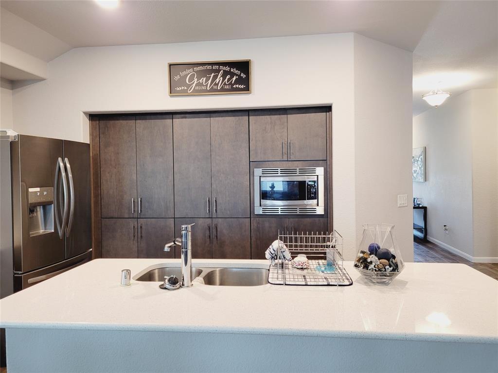 Foto principal - 1400 Rosebush Rd