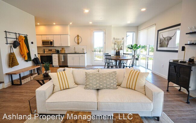 Foto del edificio - 1566 Myers Ln