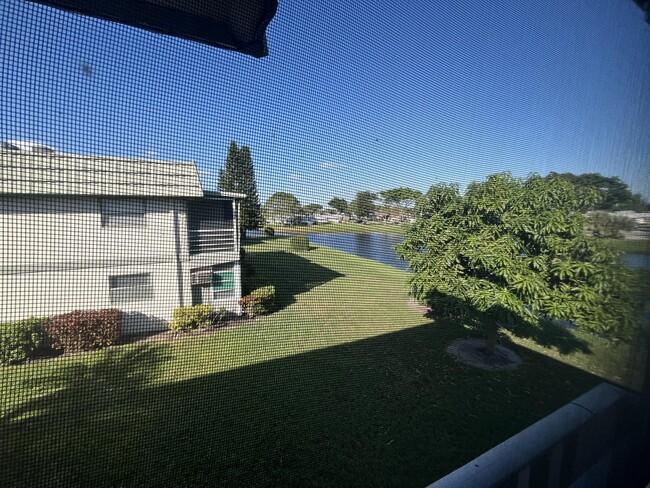 Building Photo - 88 Monaco Ct