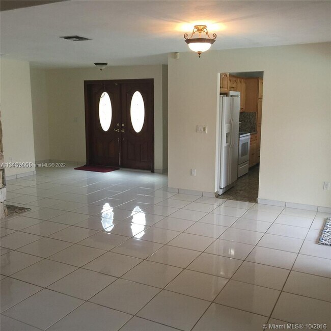Foto del edificio - 13451 SW 108th St Cir N