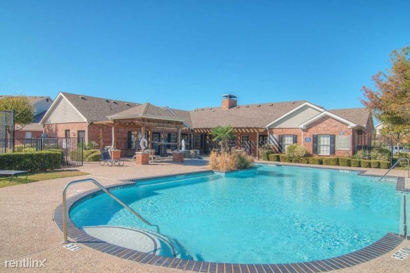 Foto principal - 4450 Marine Creek Pkwy