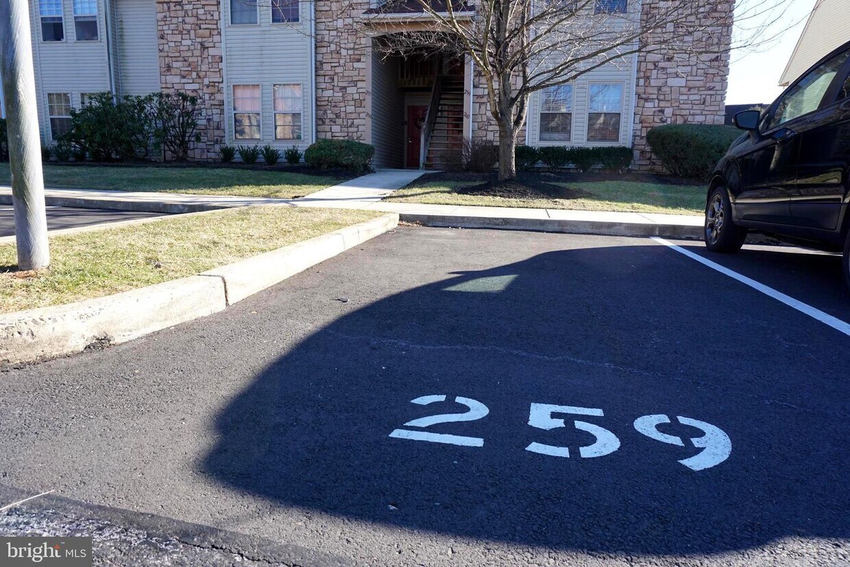 259 TAVISTOCK, CHERRY HILL, NJ 08034 Townhome Rentals in CHERRY HILL NJ