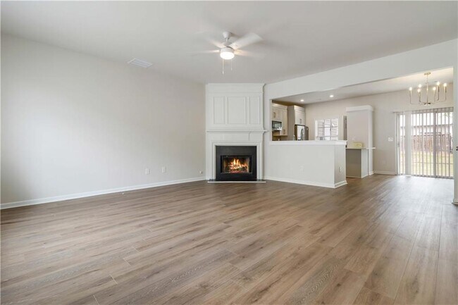 Foto del edificio - 13300 Morris Rd