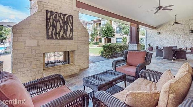 Building Photo - 6201 Grissom Rd