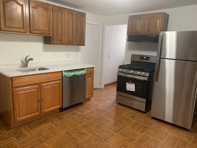 Foto del edificio - 112 S Common St