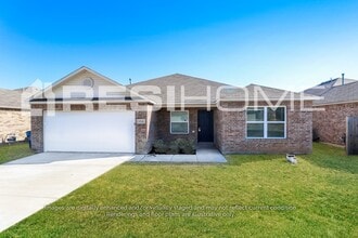 Building Photo - 916 Klare Ln