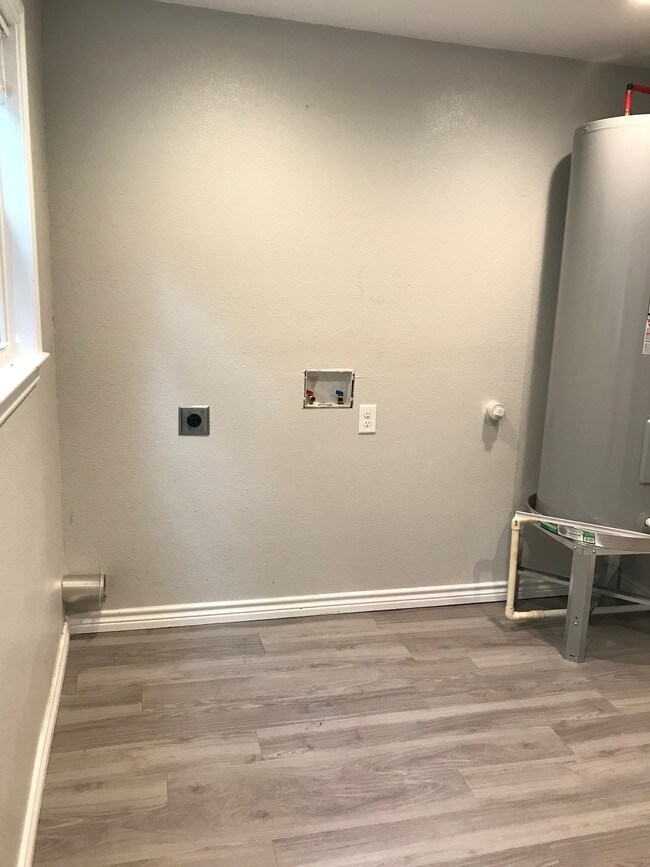 Foto del edificio - 1113 Big Rock St