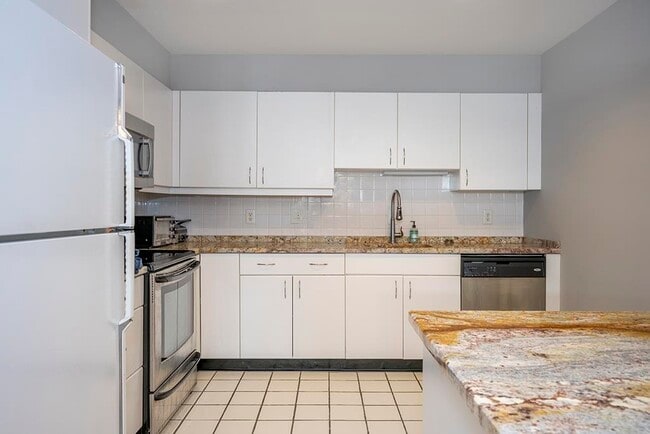 Foto del edificio - 206 Shearwater Ct W