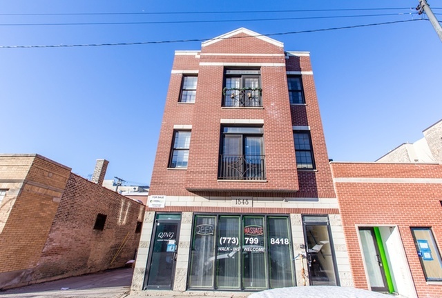 Building Photo - 1848 N Western Ave
