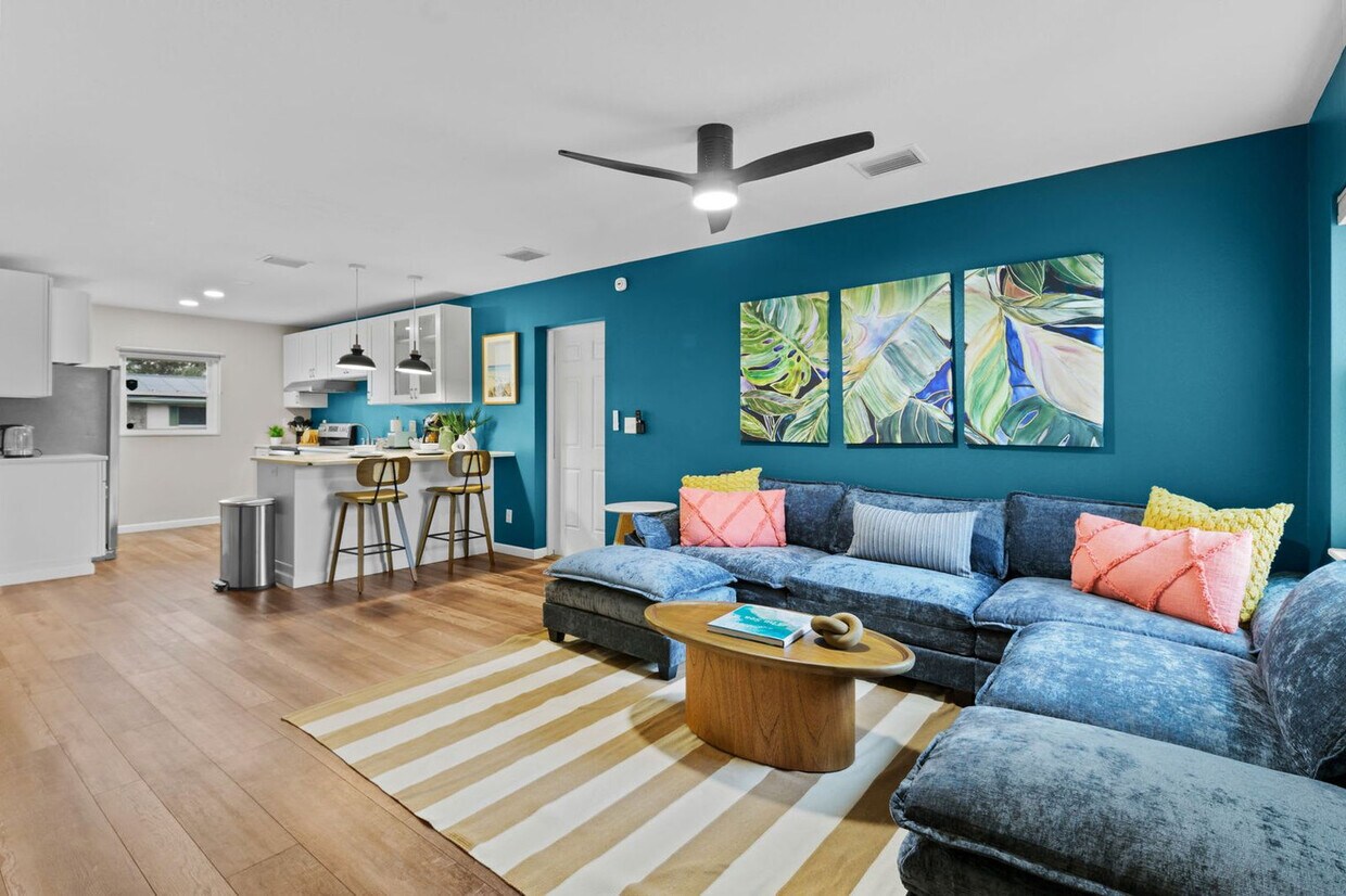 Foto principal - 109 Lake Judy Lee Dr