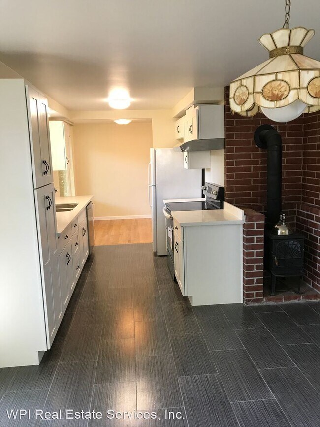 Foto del edificio - 3 br, 2 bath House - 14503 NE 3rd. St.