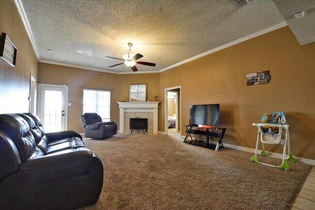 Foto del edificio - 413 Oakridge Ave