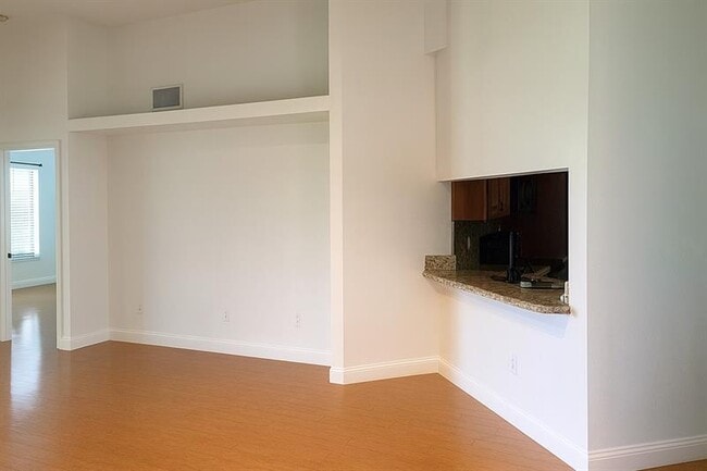 Building Photo - 849 SW 158th Terrace