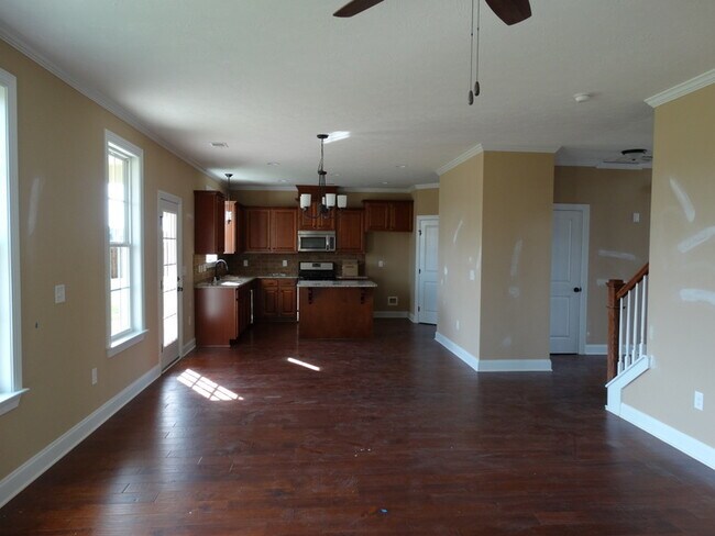 Building Photo - 1033 Ardrey Cir