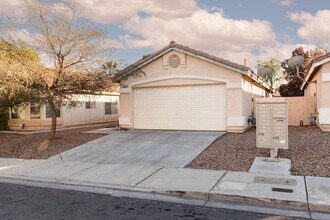 Building Photo - 8109 Defiance Ave