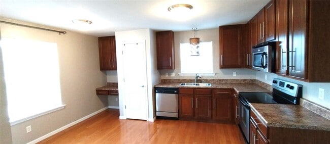 Building Photo - 6124 Welsh Dr