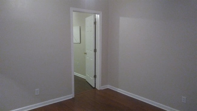Foto del edificio - 8819 Olive St