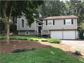 Building Photo - 4161 W Pointe Dr NW