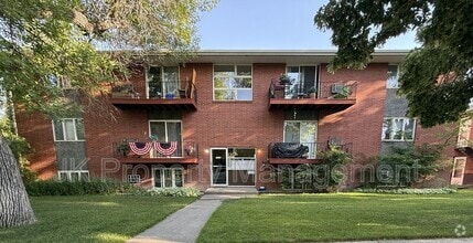 Building Photo - 1110 2nd Ave S