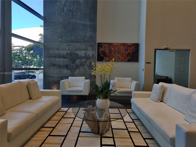 Building Photo - 888 Biscayne Blvd